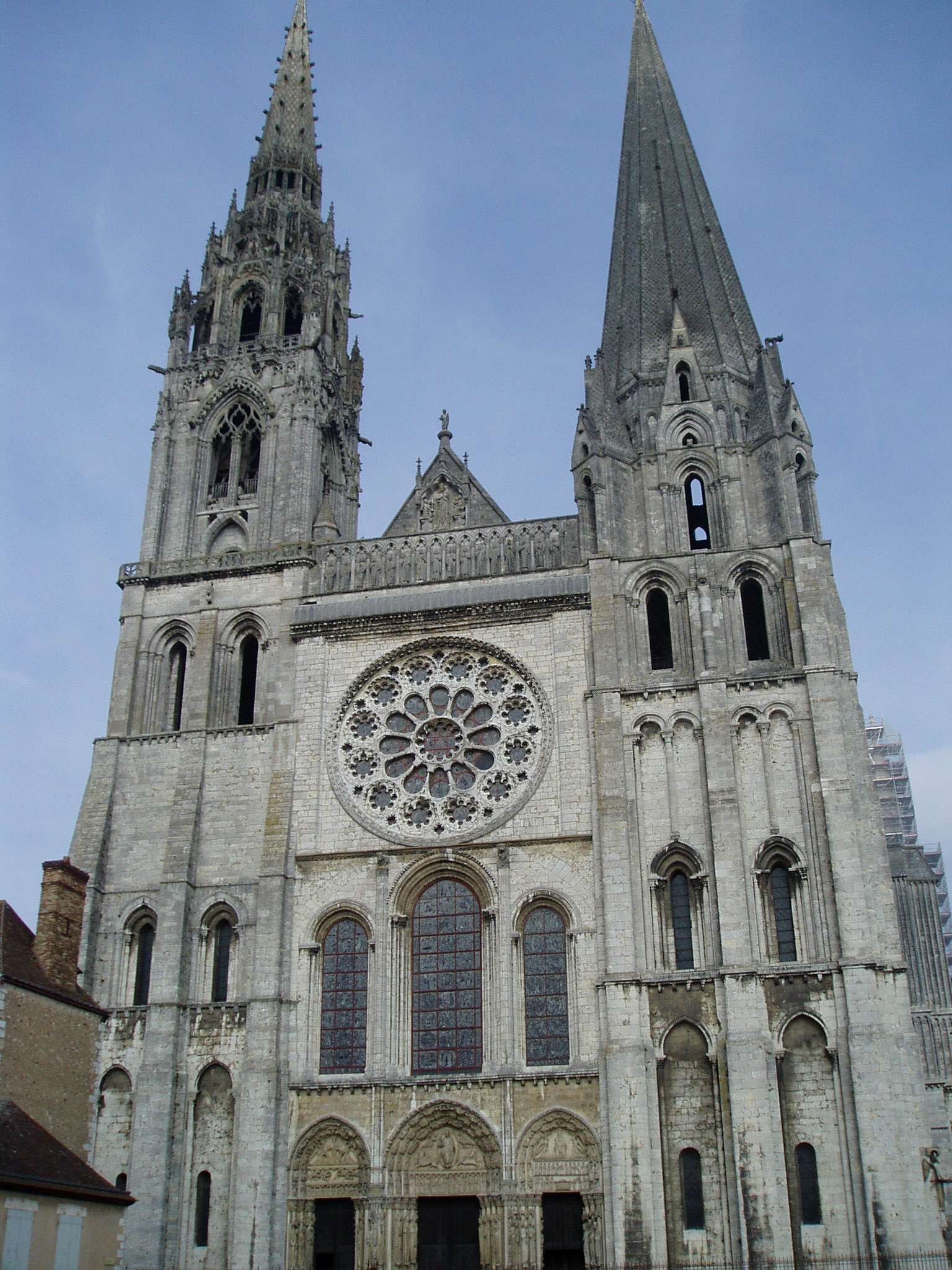 Chartres: Arte, espiritualidad y esoterismo. - Blogs de Francia - Arquitectura de la catedral de Chartres (5)
